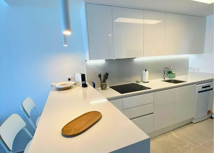 Karibuni - Marenia's Dream Denia